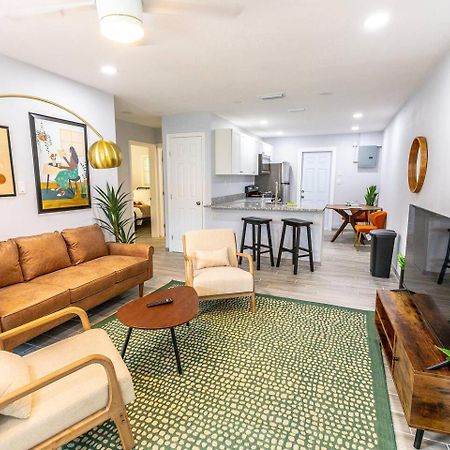 Trendy Home By Jet Skis, Parks & Art Hotspots サラソータ エクステリア 写真